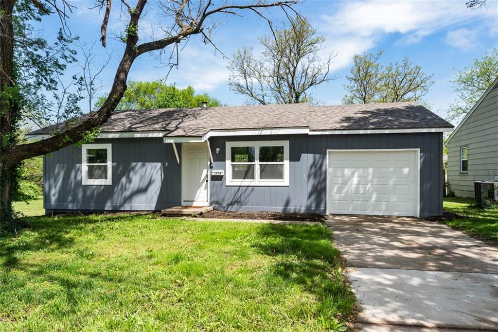 Listing Photo MLS #HMS2537105