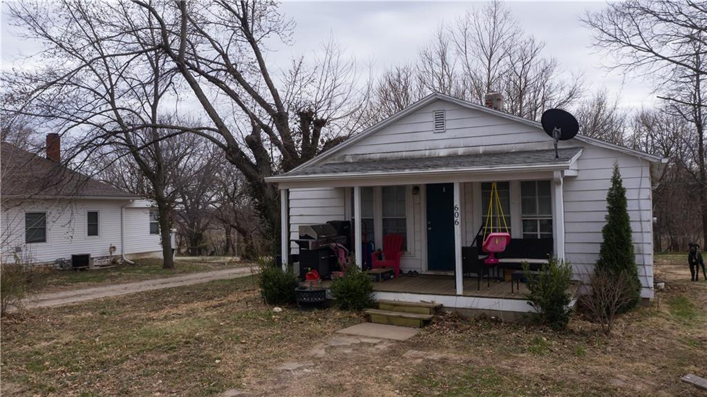 Listing Photo MLS #HMS2537158