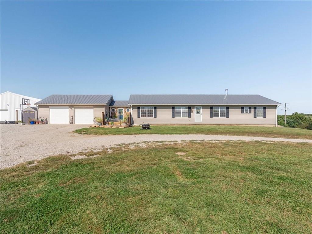 Listing Photo MLS #HMS2537330