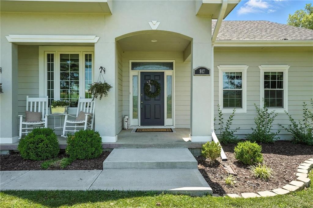 Listing Photo MLS #HMS2537442