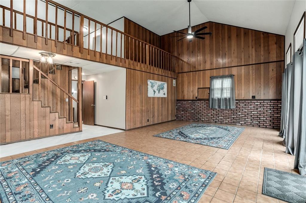 Listing Photo MLS #HMS2537511