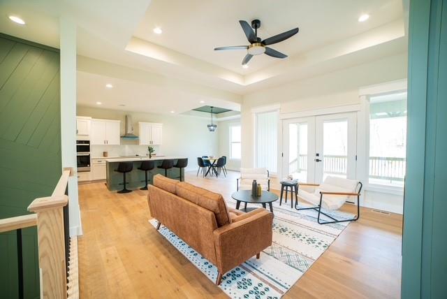 Listing Photo MLS #HMS2537693