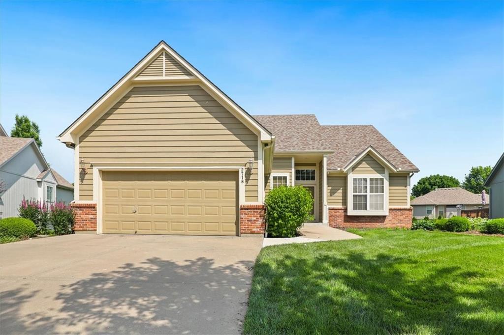Listing Photo MLS #HMS2537989