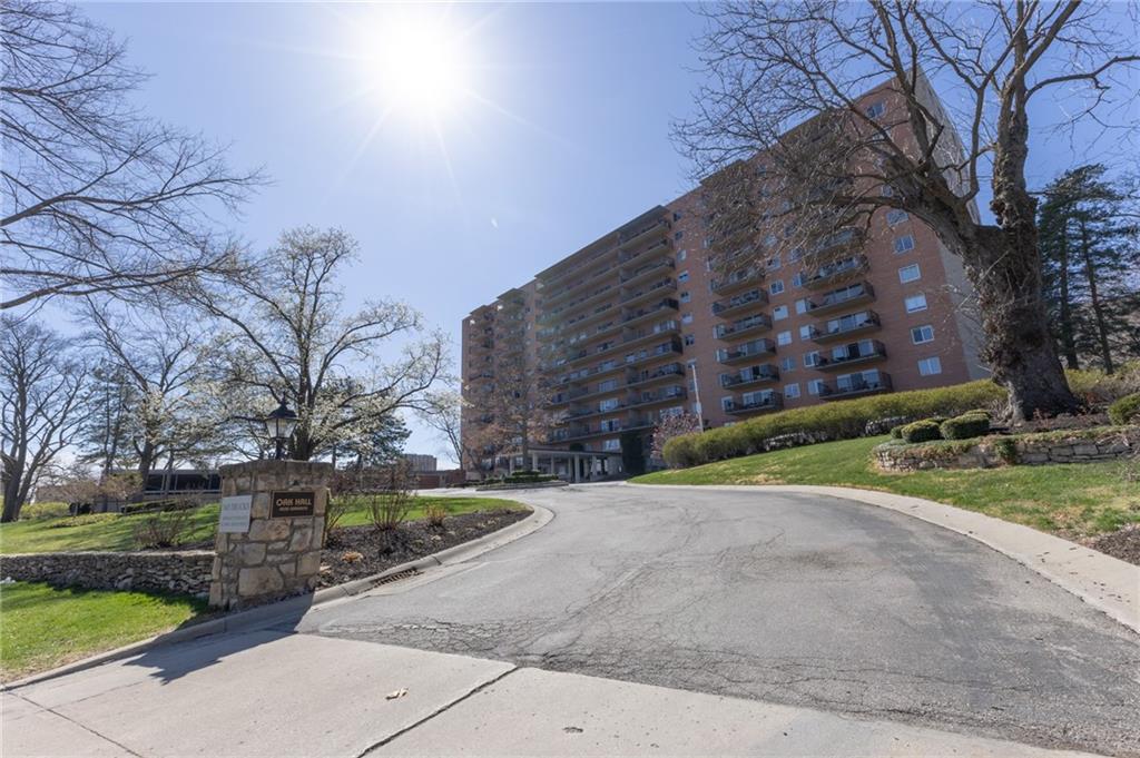 Listing Photo MLS #HMS2538327
