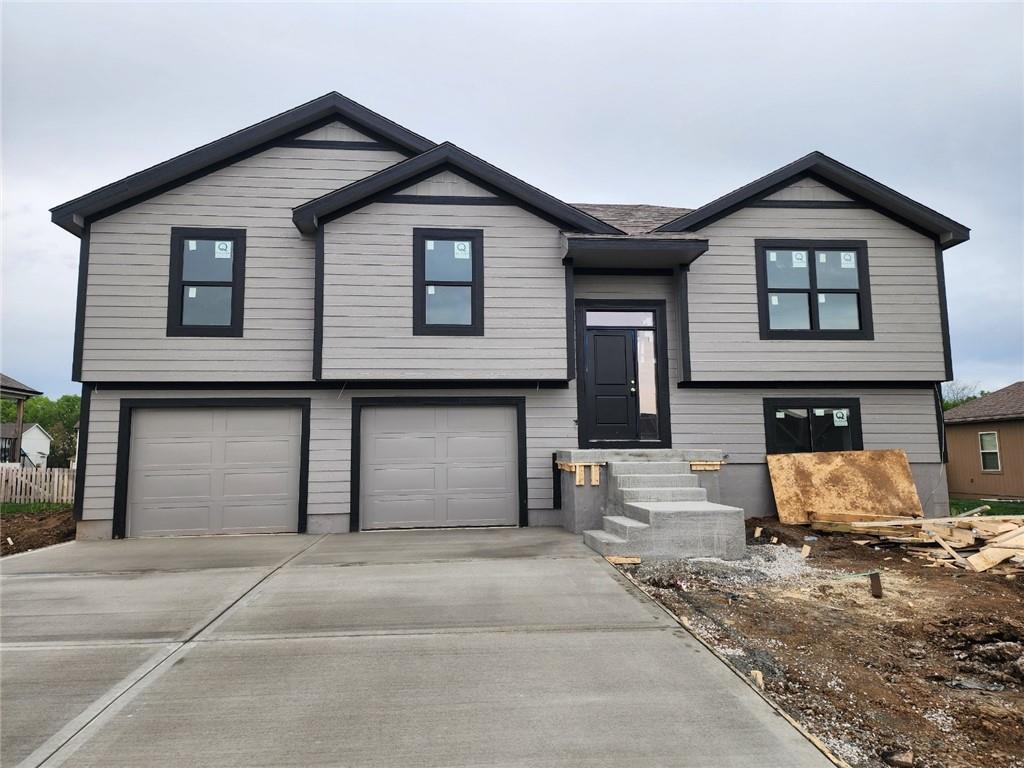 Listing Photo MLS #HMS2538435