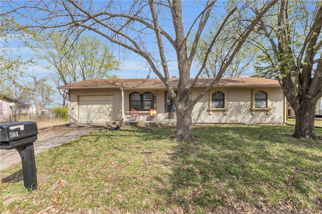 Listing Photo MLS #HMS2538552