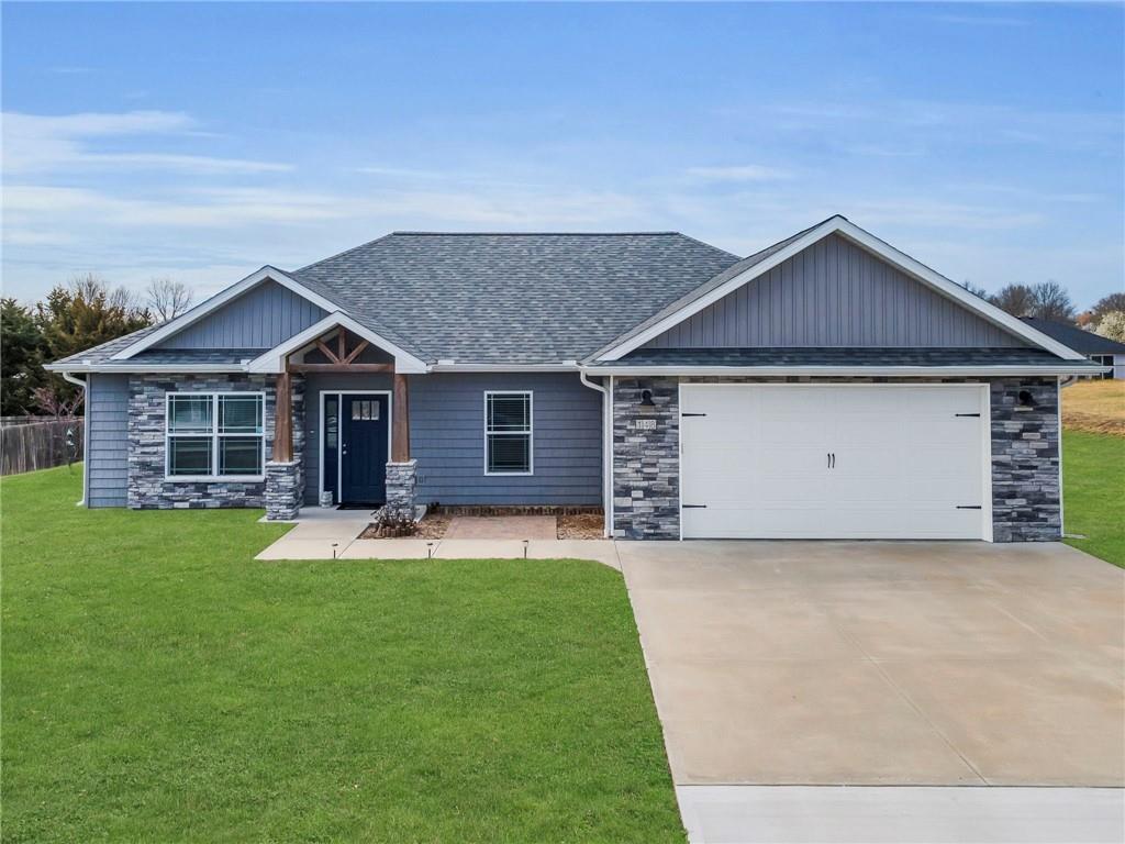 Listing Photo MLS #HMS2538629