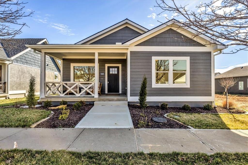 Listing Photo MLS #HMS2538759
