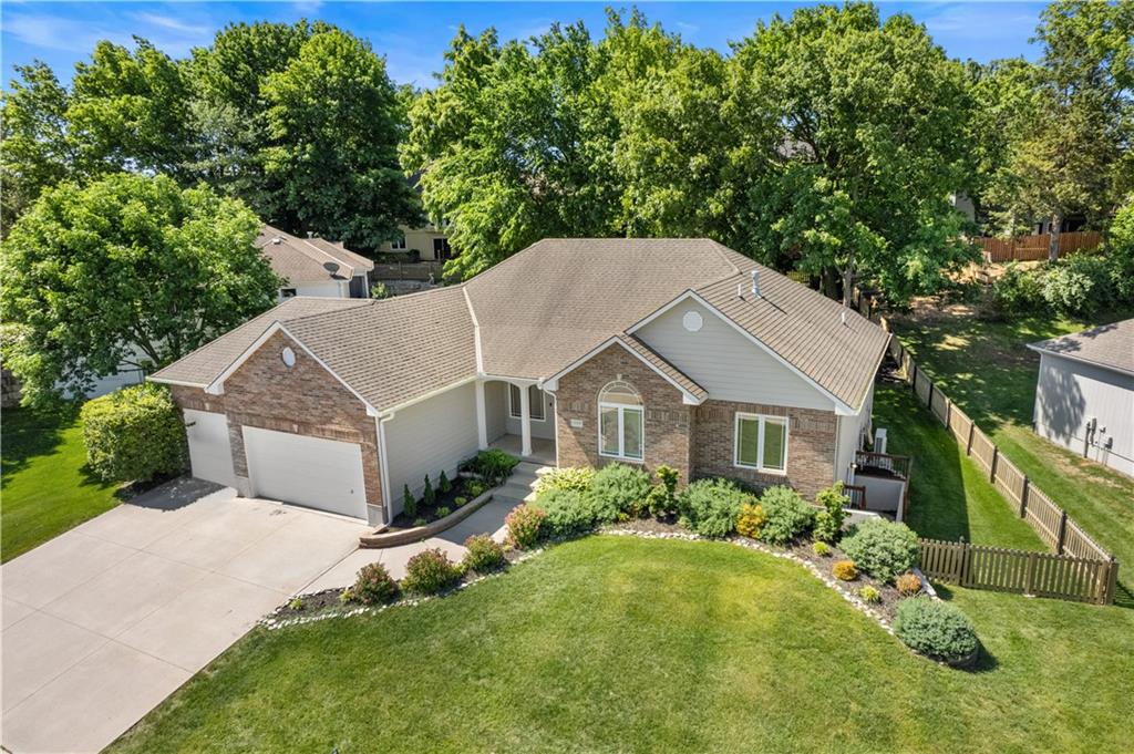 Listing Photo MLS #HMS2538828