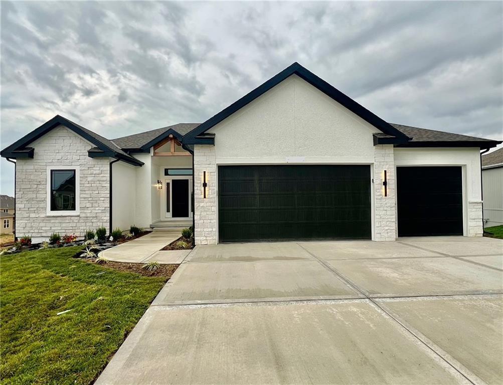 Listing Photo MLS #HMS2539160
