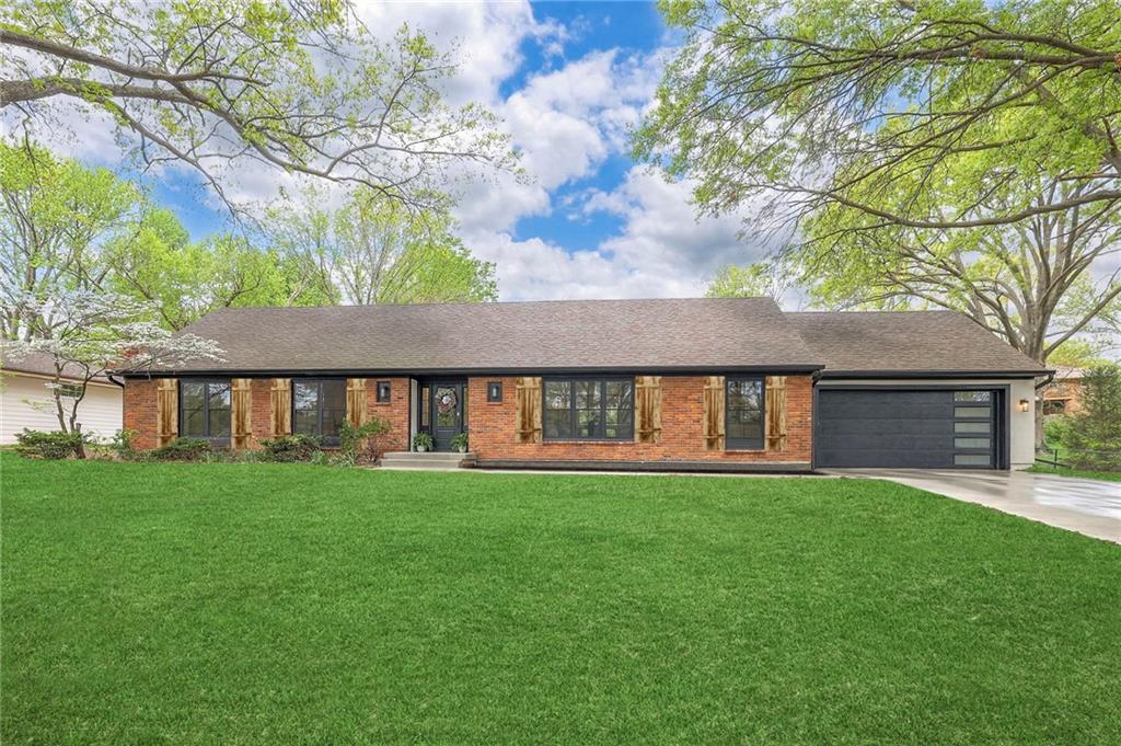 Listing Photo MLS #HMS2539172