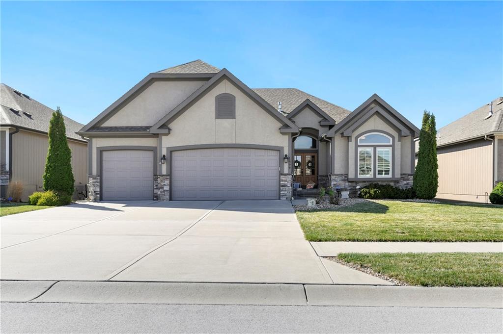 Listing Photo MLS #HMS2539397