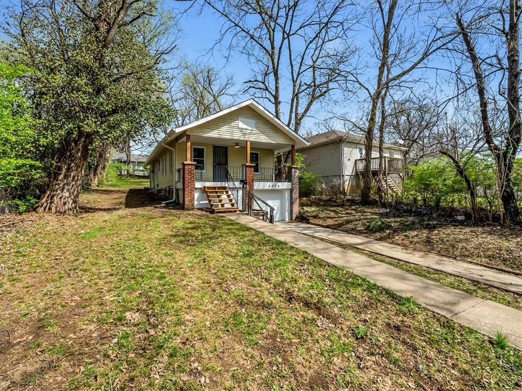 Listing Photo MLS #HMS2539532