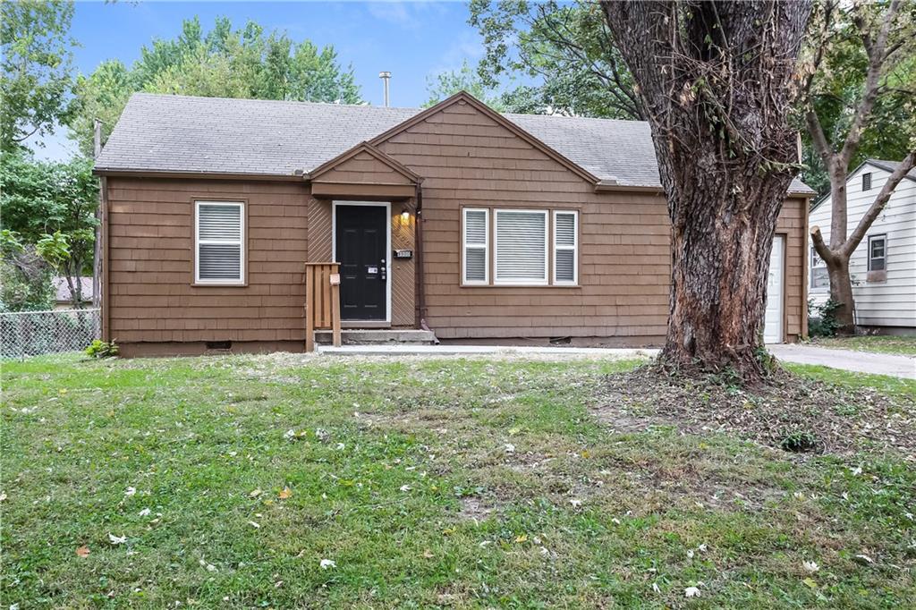 Listing Photo MLS #HMS2539681