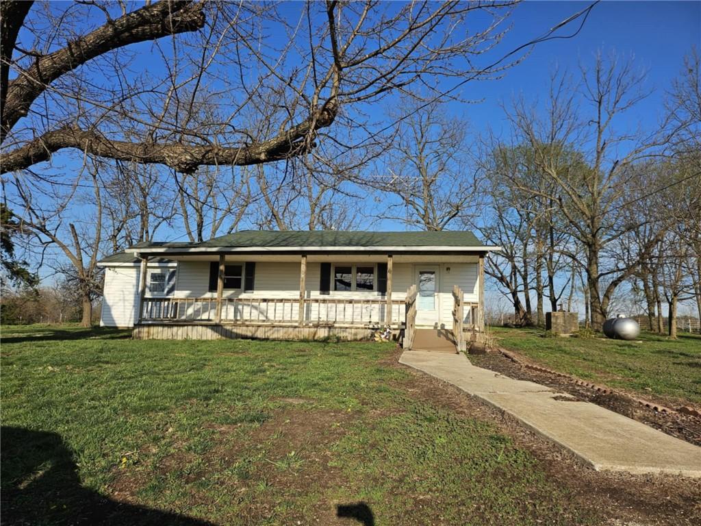 Listing Photo MLS #HMS2539827