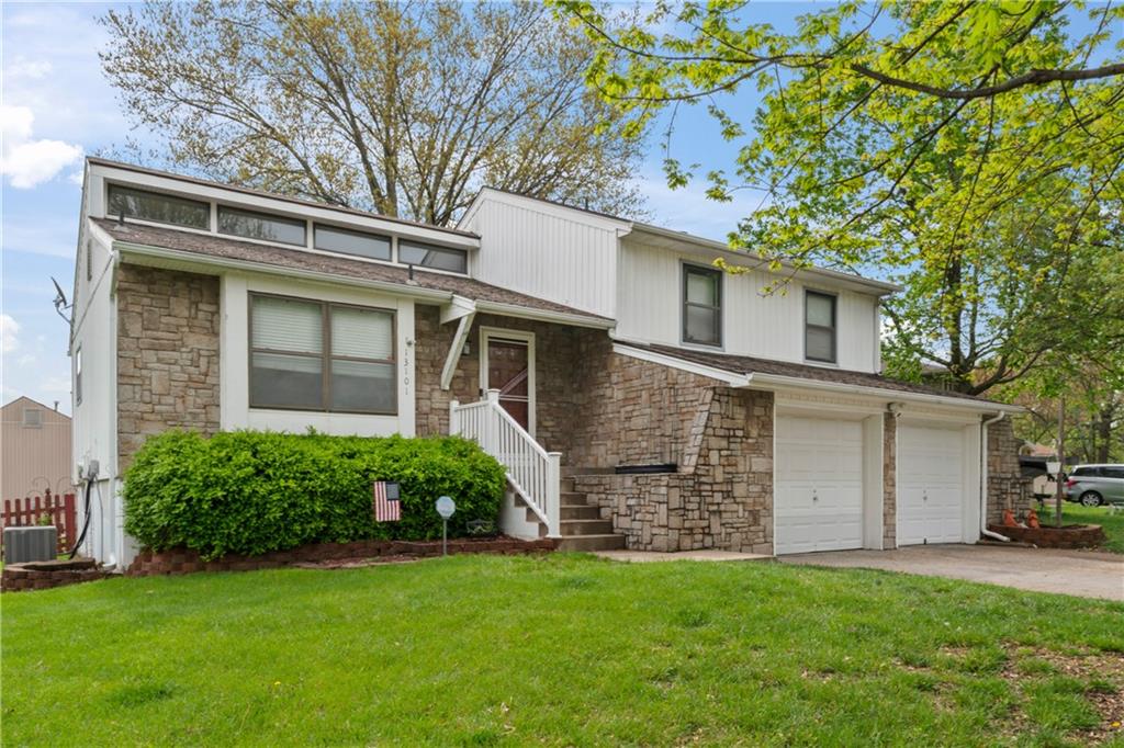 Listing Photo MLS #HMS2539909