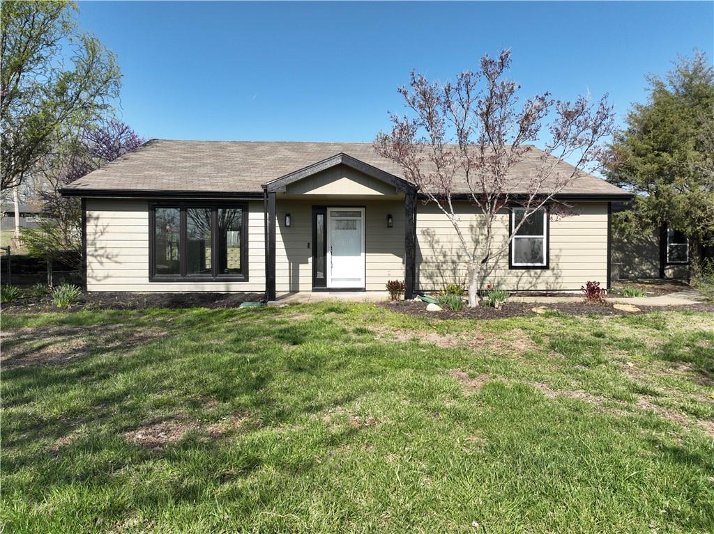 Listing Photo MLS #HMS2541051