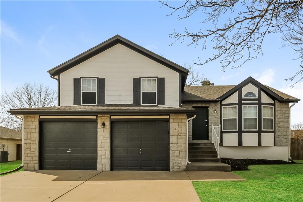 Listing Photo MLS #HMS2541098