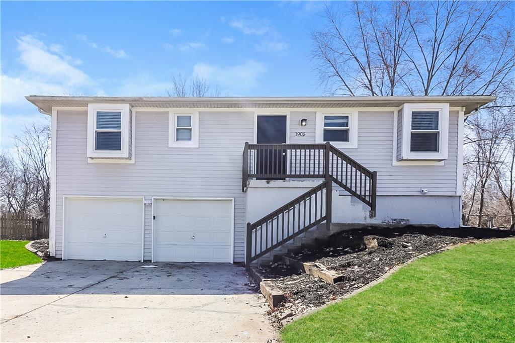 Listing Photo MLS #HMS2541119