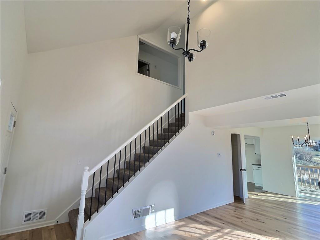 Listing Photo MLS #HMS2541137