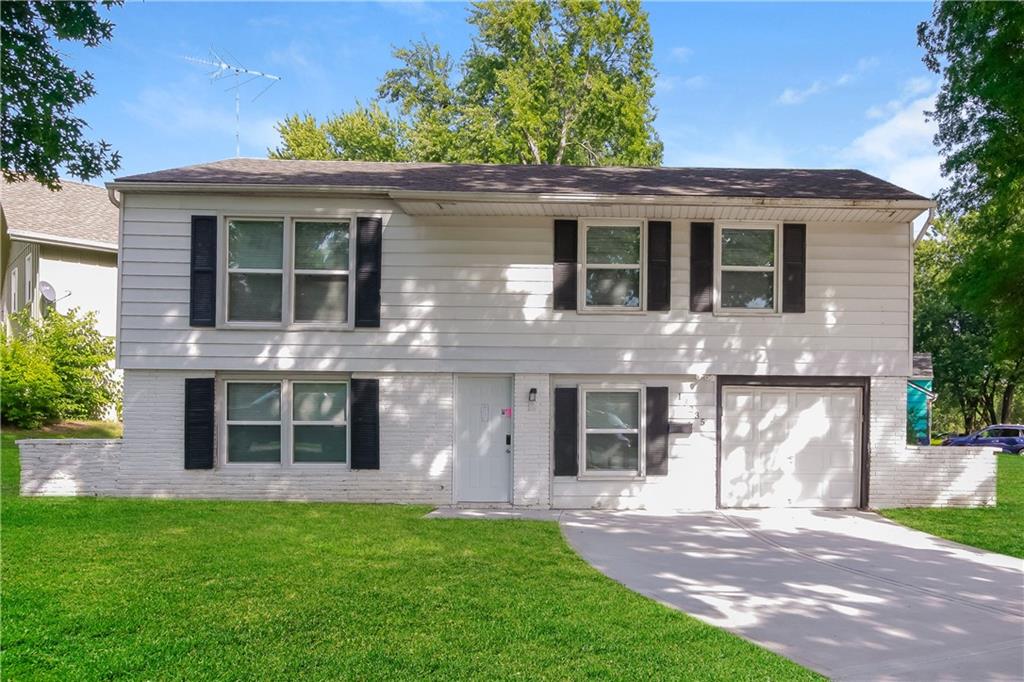Listing Photo MLS #HMS2541481