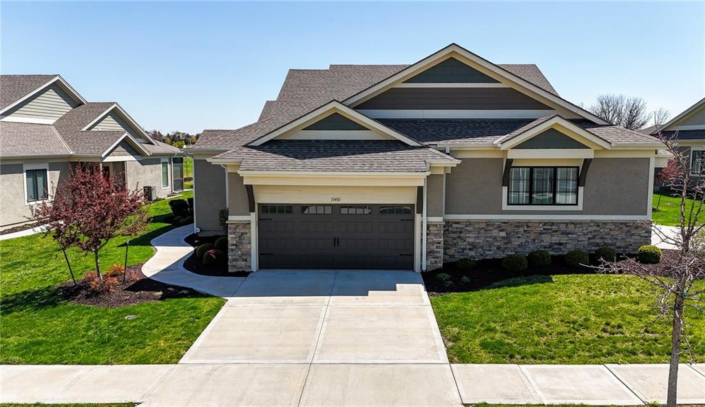 Listing Photo MLS #HMS2541494