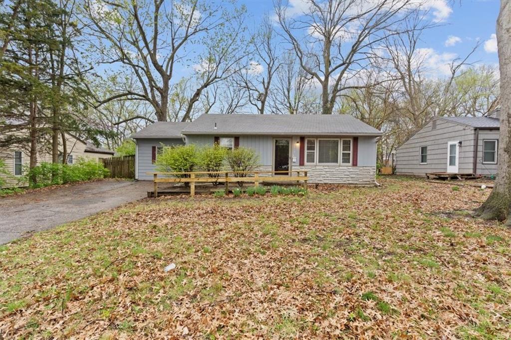 Listing Photo MLS #HMS2541589