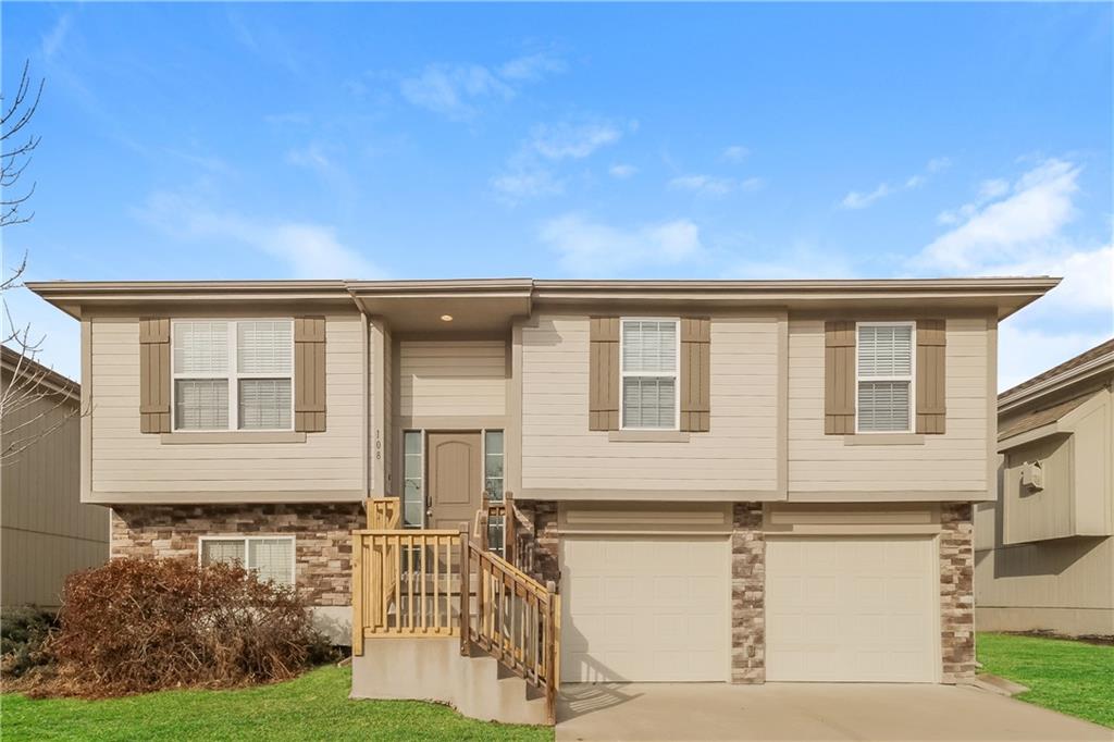 Listing Photo MLS #HMS2541660