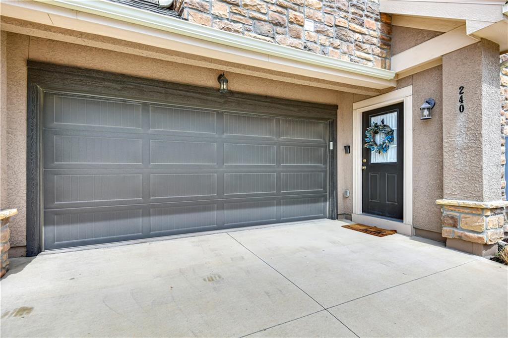 Listing Photo MLS #HMS2541666