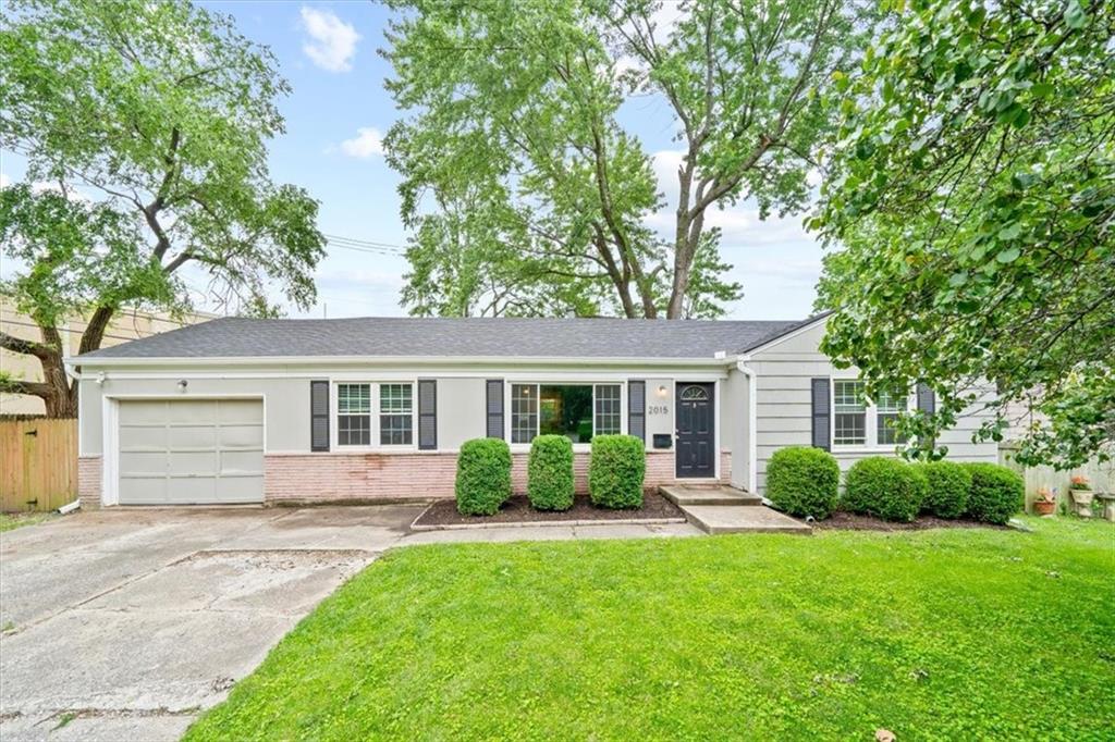 Listing Photo MLS #HMS2541801