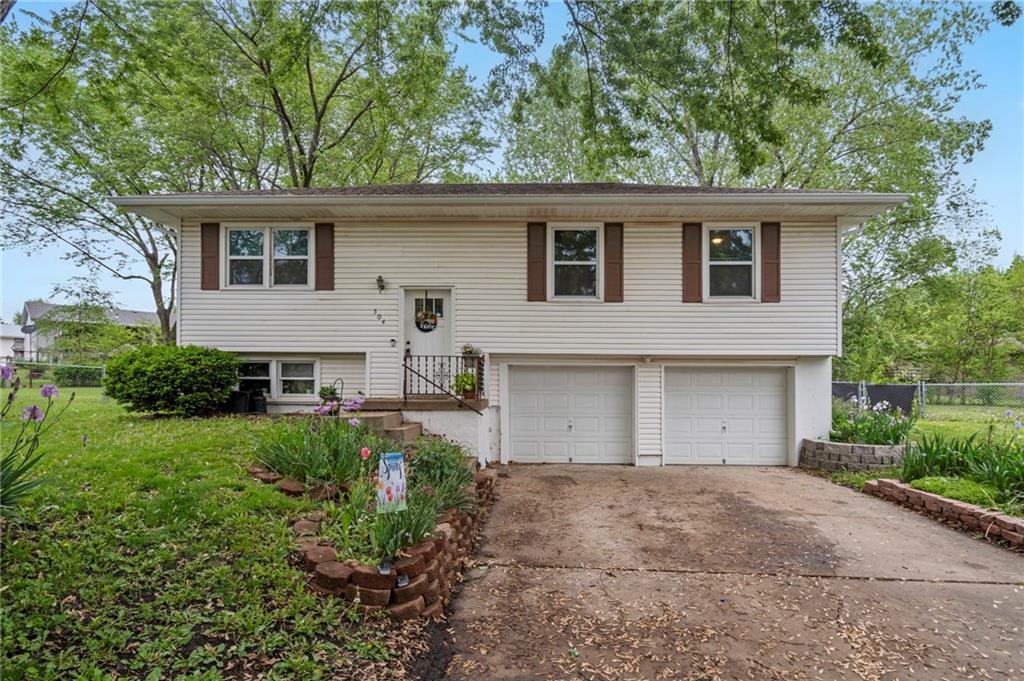 Listing Photo MLS #HMS2542017