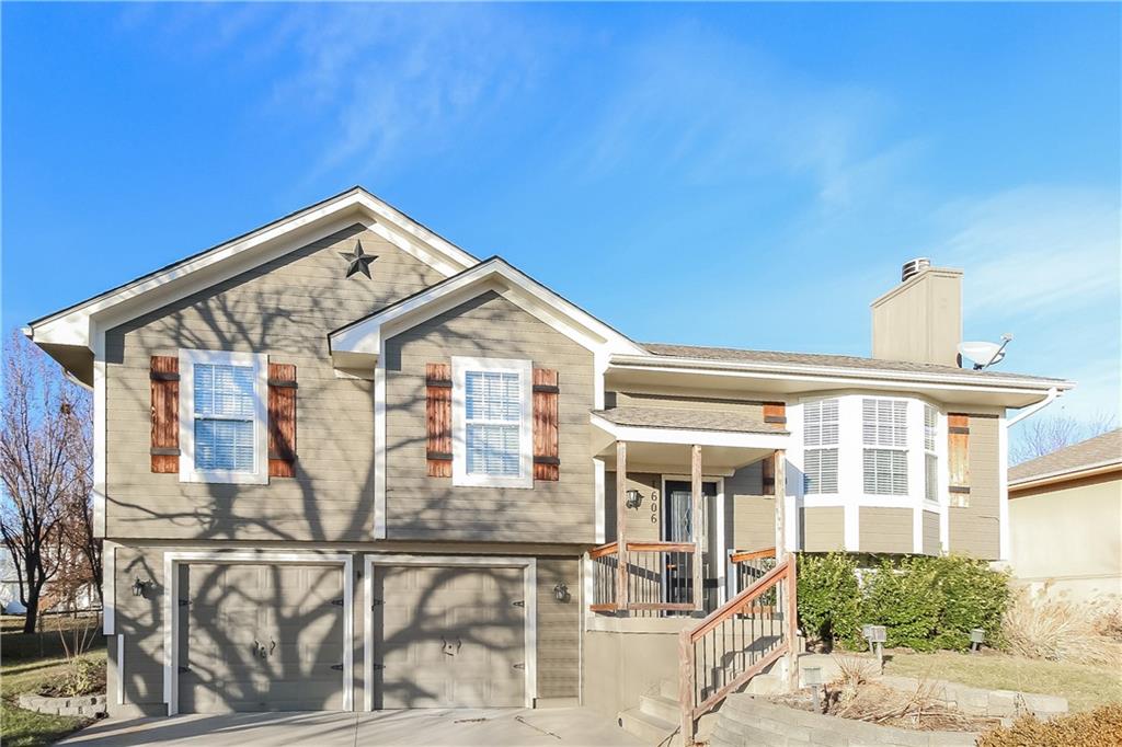 Listing Photo MLS #HMS2542093