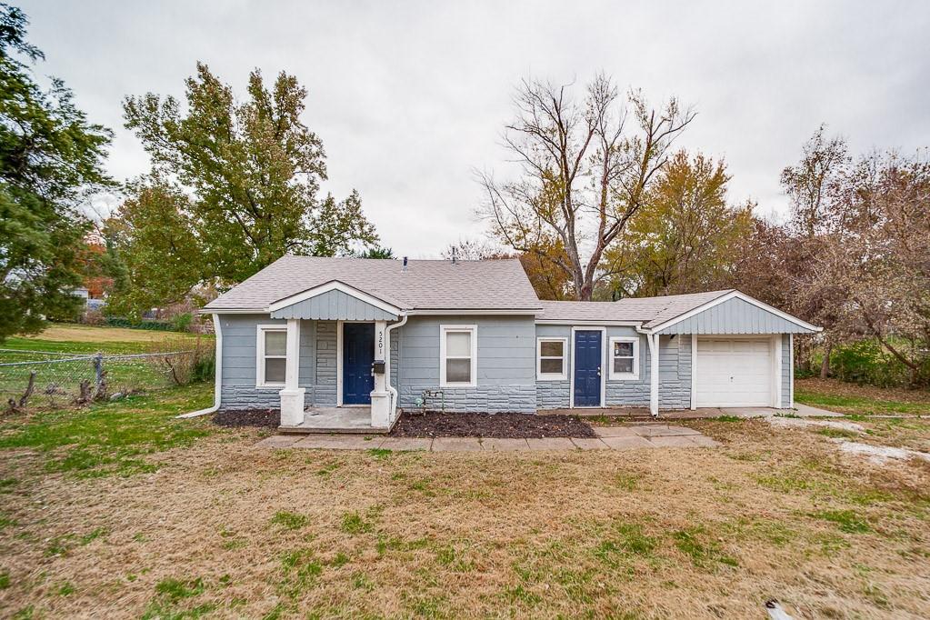 Listing Photo MLS #HMS2542108
