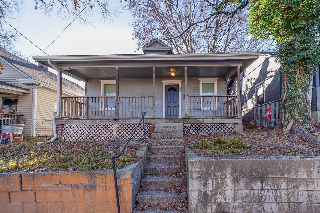 Listing Photo MLS #HMS2542178