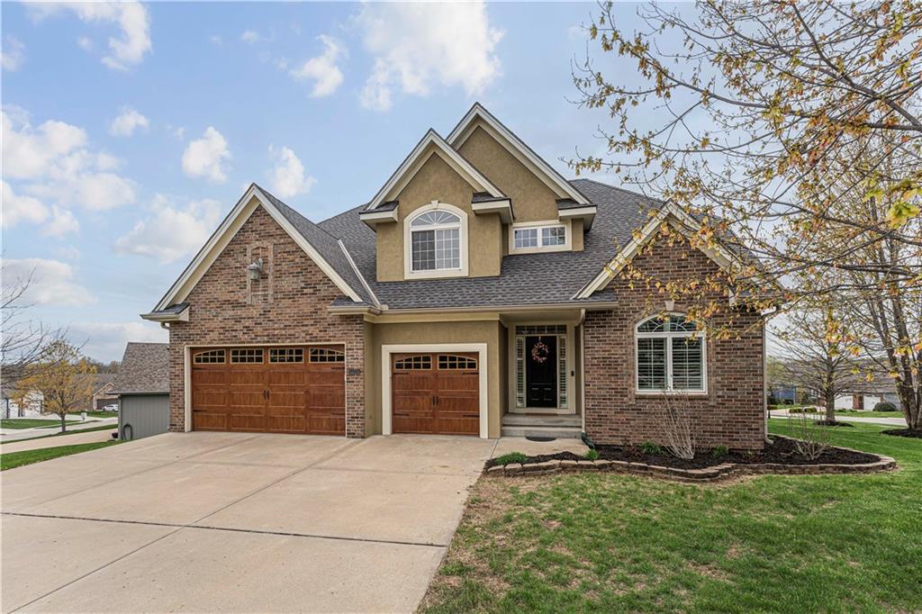 Listing Photo MLS #HMS2542279