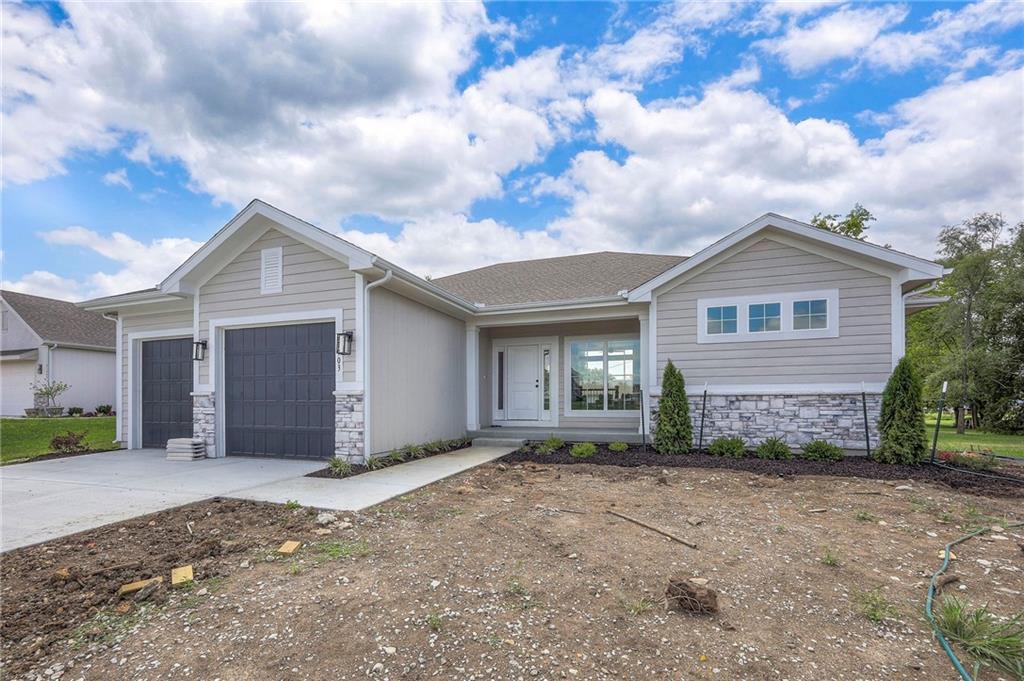 Listing Photo MLS #HMS2542344