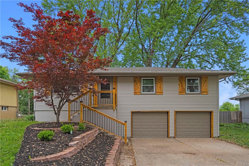 Listing Photo MLS #HMS2542410