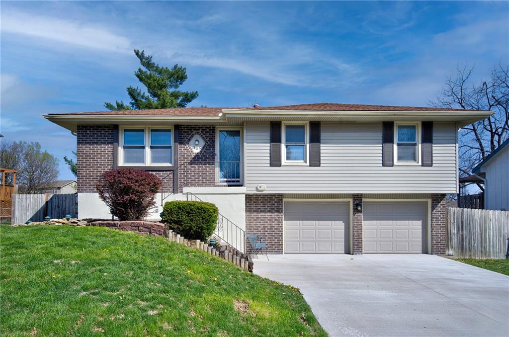 Listing Photo MLS #HMS2542419