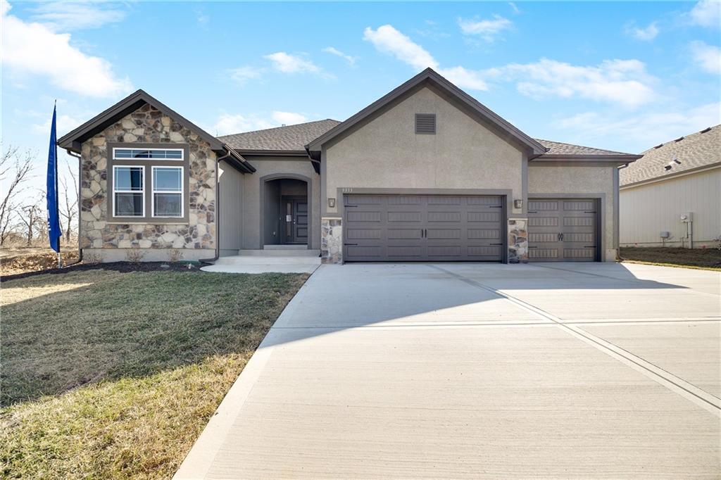 Listing Photo MLS #HMS2542458