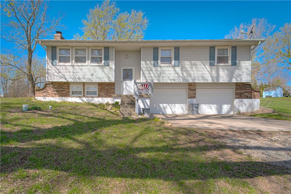 Listing Photo MLS #HMS2542676