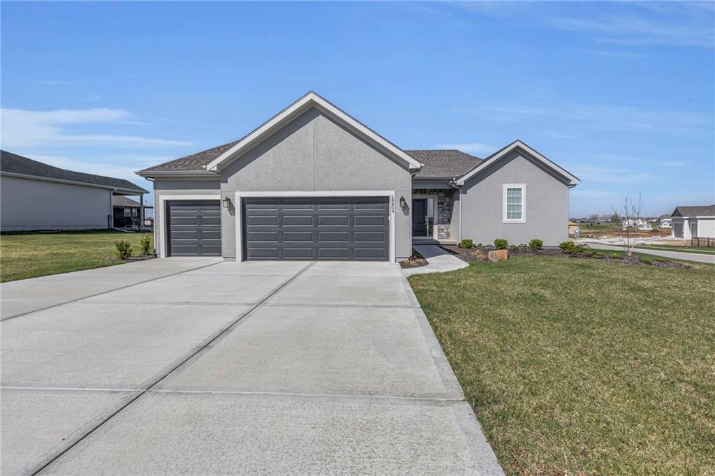 Listing Photo MLS #HMS2542756
