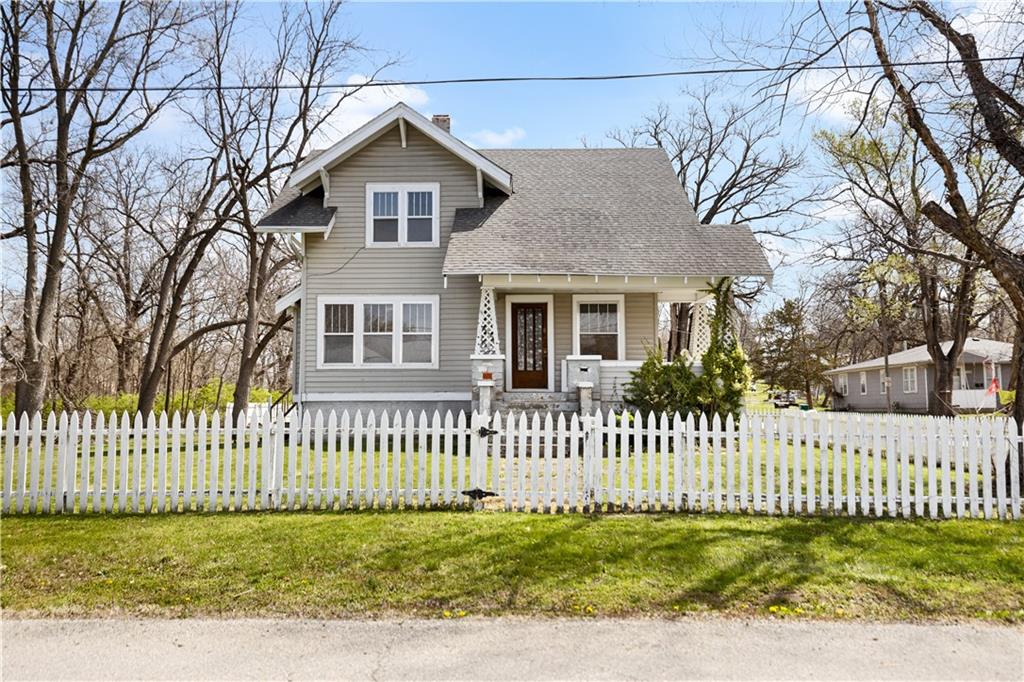 Listing Photo MLS #HMS2542852