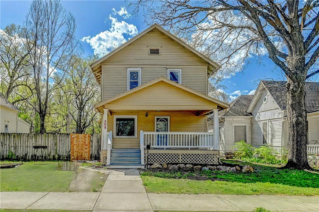 Listing Photo MLS #HMS2542960