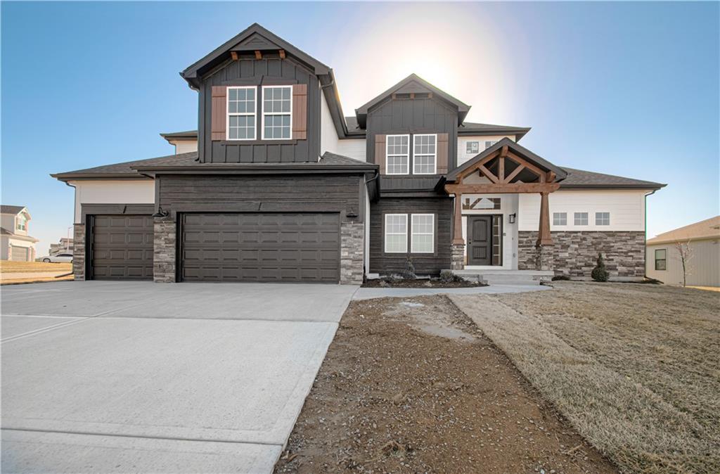 Listing Photo MLS #HMS2543048