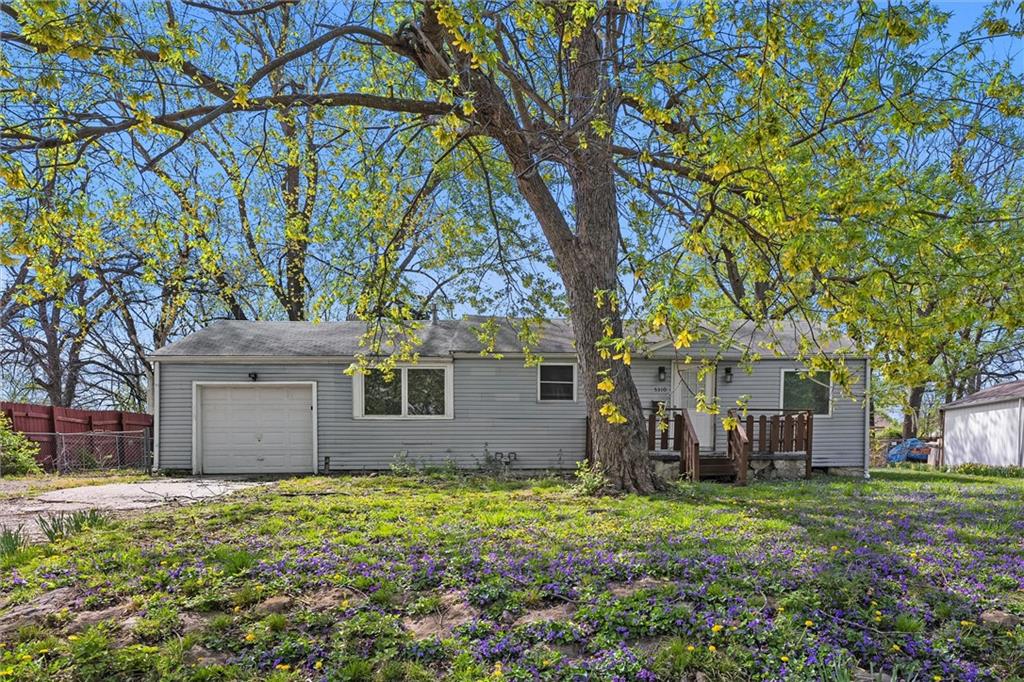 Listing Photo MLS #HMS2543072