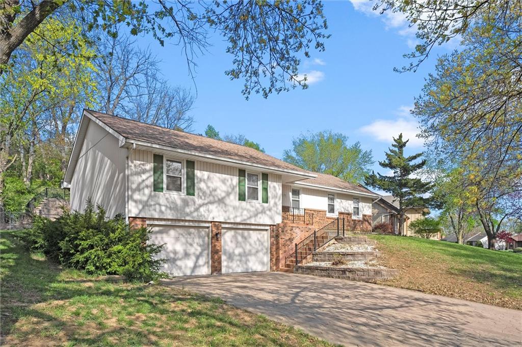 Listing Photo MLS #HMS2543115