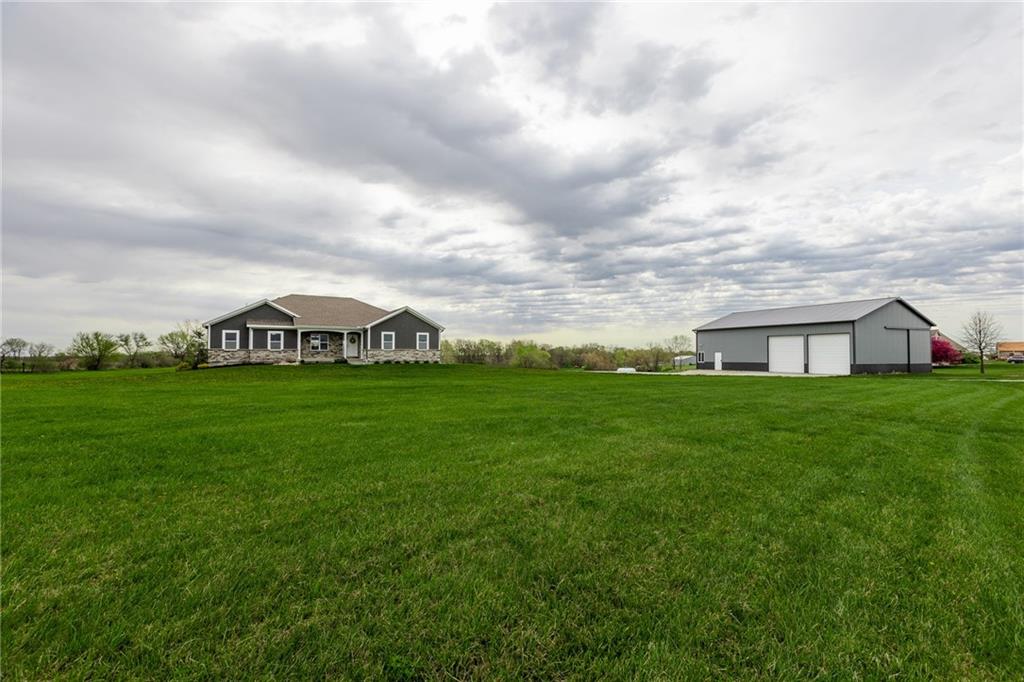 Listing Photo MLS #HMS2543122