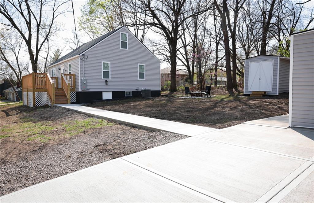 Listing Photo MLS #HMS2543146
