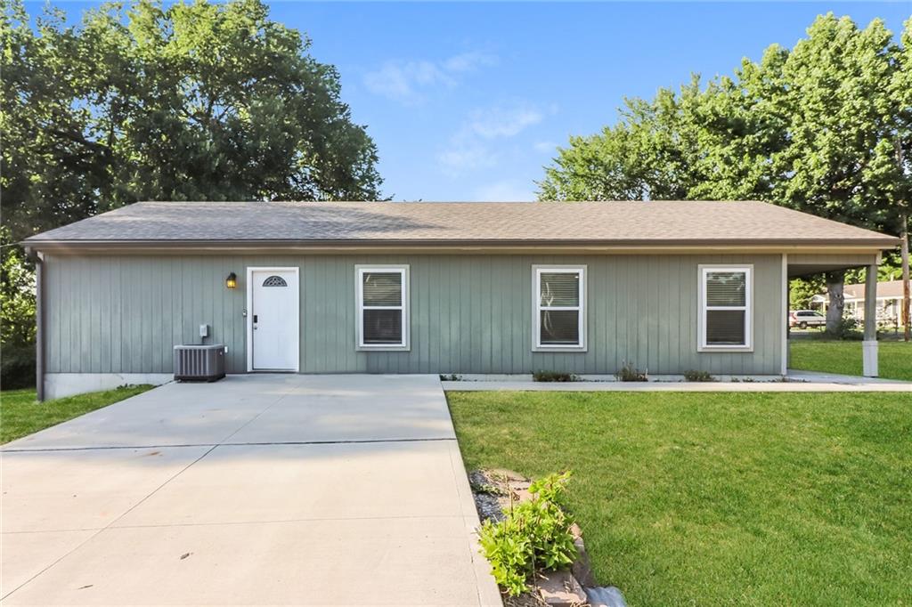 Listing Photo MLS #HMS2543149