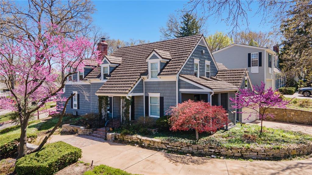 Listing Photo MLS #HMS2543421
